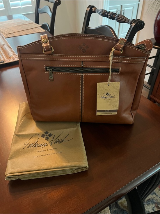 Patricia Nash Handbags - Patricia Nash Poppy Tote Chestnut Tan Brown Leather Bag